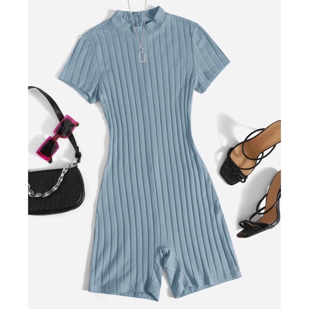 Shein  dusty blue romper size large       ( sku 32)